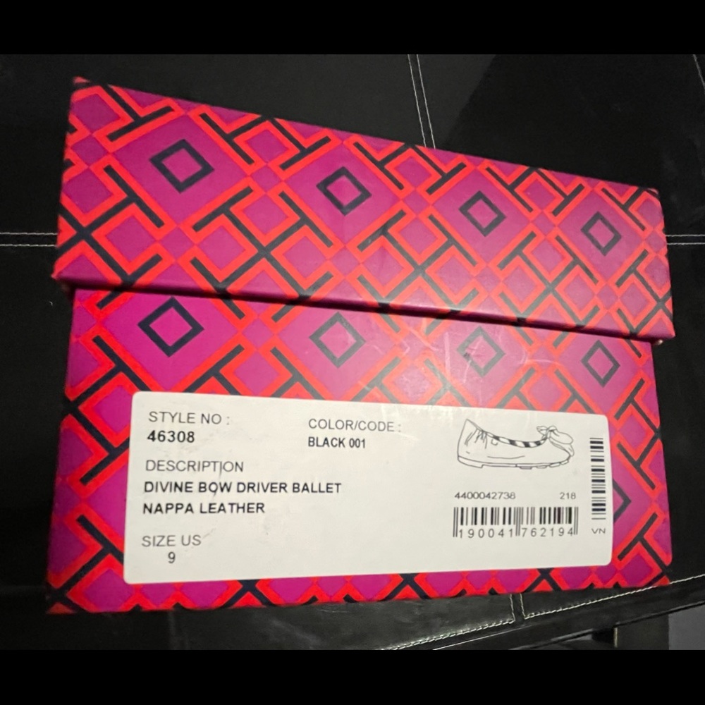 Tory Burch Divine Bow Flats